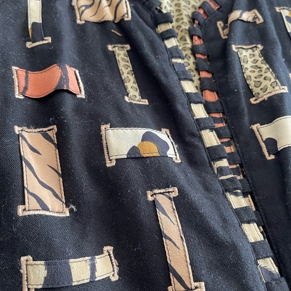 Patterned Cardigan with multiple prints !! - Picture 2 of 4